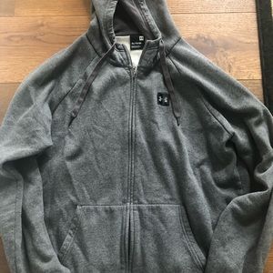 Men’s Under Armour zip up Hoodie